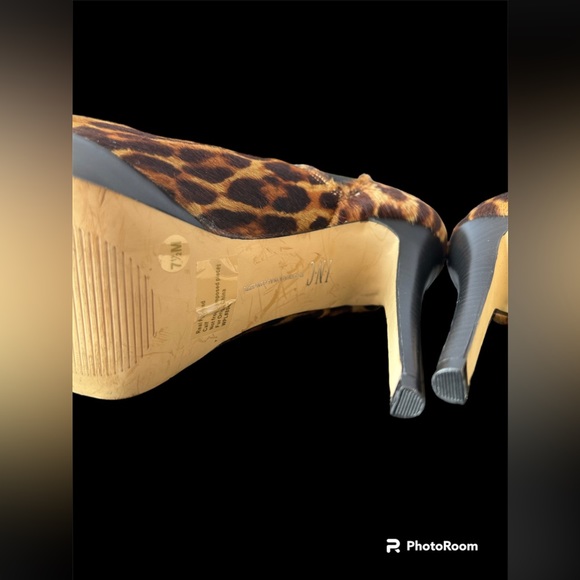 NWOB INC International Leopard Platform Heels - Picture 9 of 15